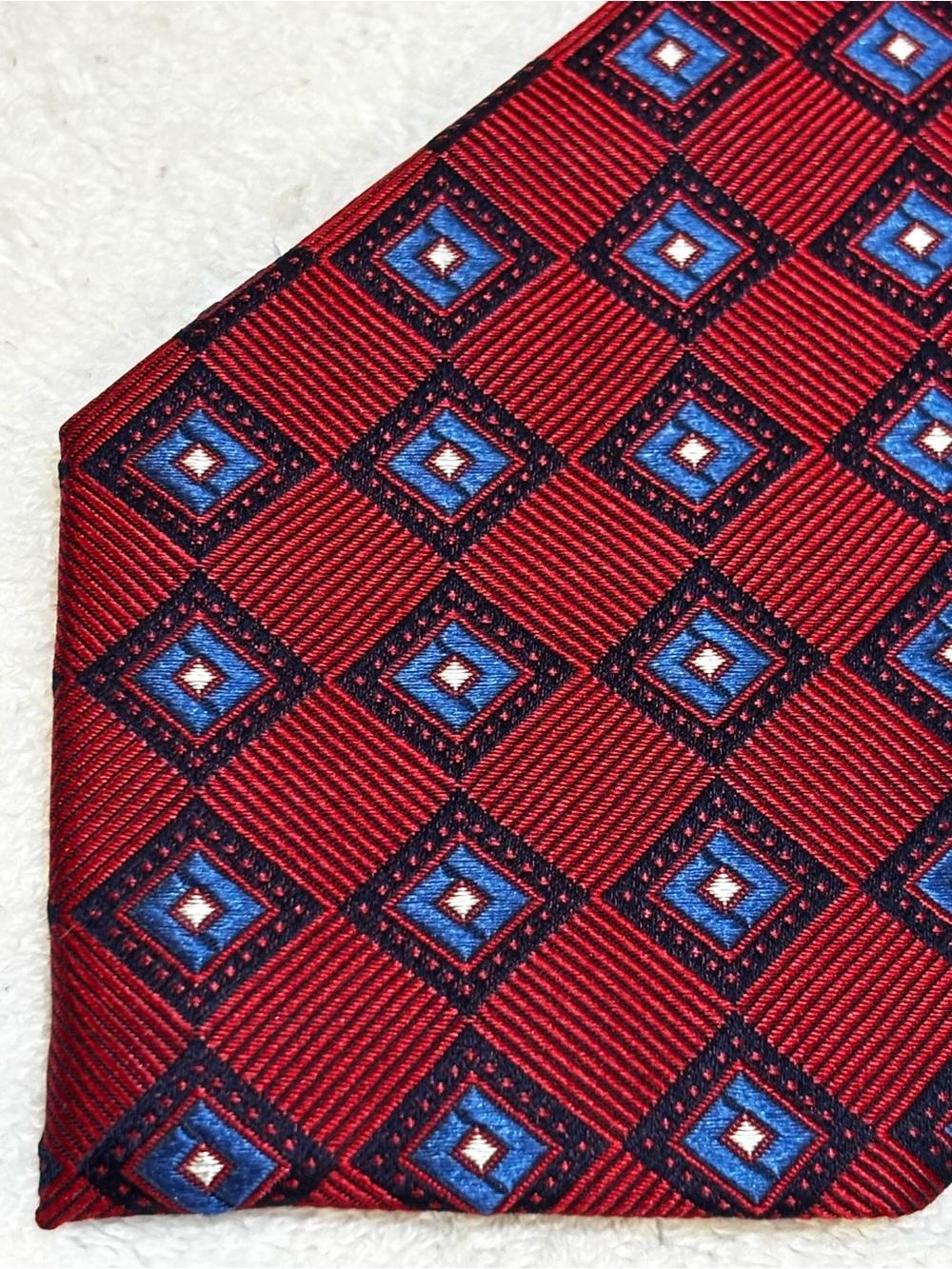 Brand New Stylish Tie By Jos. A Bank (Executive)
